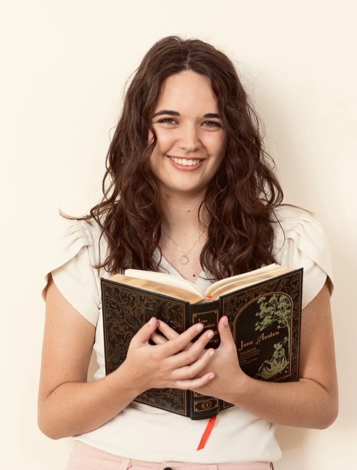 Sierra Lowe, author
